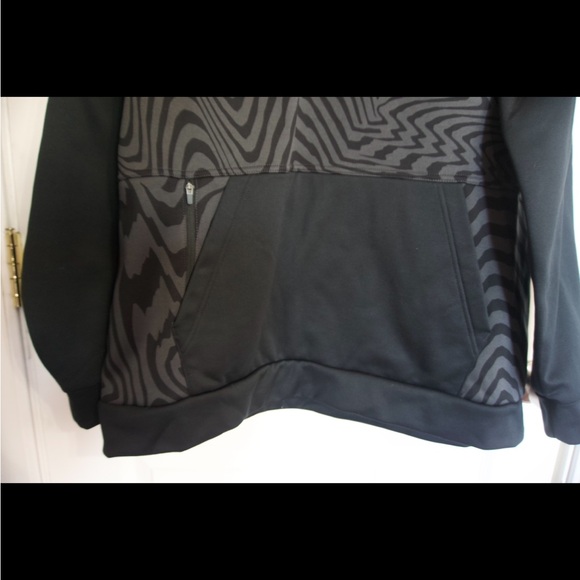 Nike Therma Dri Fit Swoosh Pullover Training Black Gray Hoodie - Picture 8 of 8